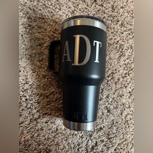 YETI Black Stainless Steel Mug with Handle